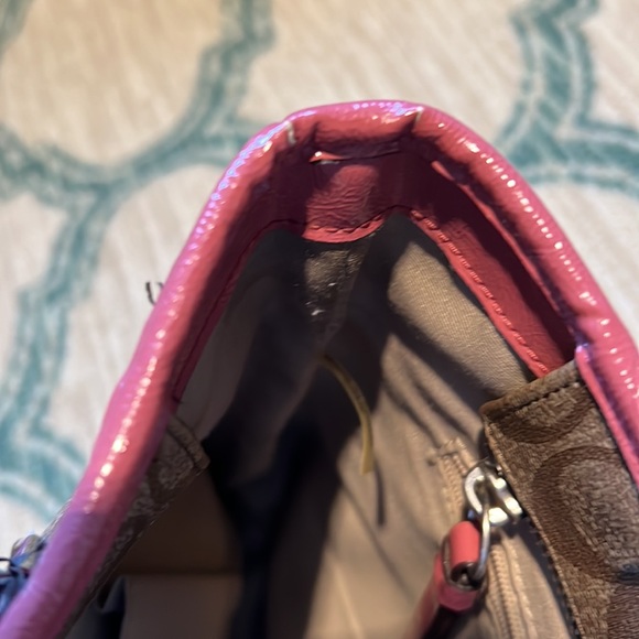 Coach shoulder purse - Picture 8 of 14